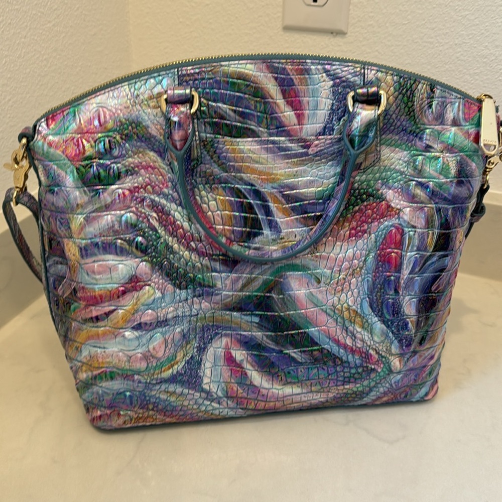 BRAHMIN Melbourne Collection Large Duxbury Elope Bag. NEW condition.